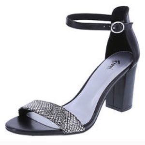 Fioni Black & White Block Heel Sandal